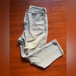 everlane the curvy 90s cheeky jean sunbleached blue | 32 regular